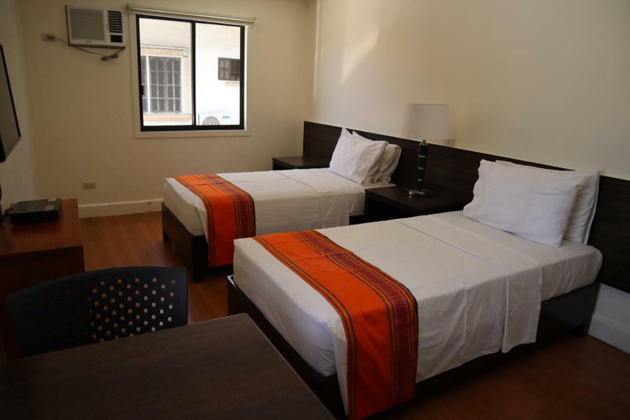 Domicilio Lorenzo Davao City Exteriör bild