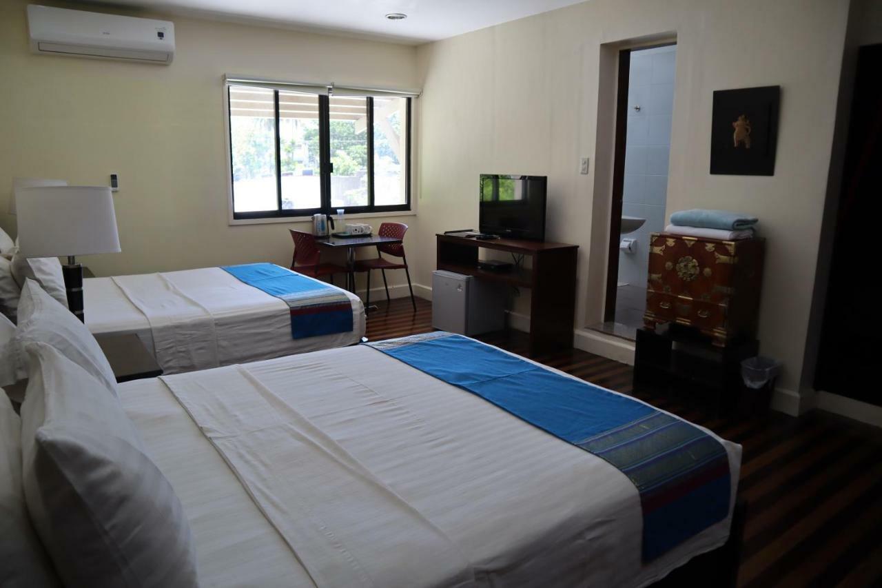 Domicilio Lorenzo Davao City Exteriör bild